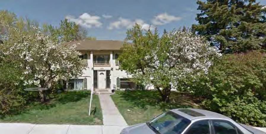 1828 29th Ave SW in Calgary, AB - Building Photo