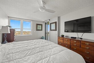 9415 Blind Pass Rd, Unit 1006 in St Pete Beach, FL - Building Photo - Building Photo