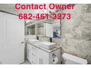 5444 Shoreview Ave in Minneapolis, MN - Building Photo - Building Photo