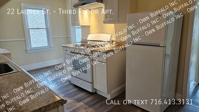 22 Laurel St-Unit -Third Floor Apt. in Buffalo, NY - Building Photo - Building Photo