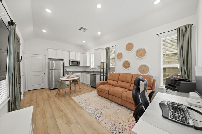 property at 9405 Vis Fls Trce