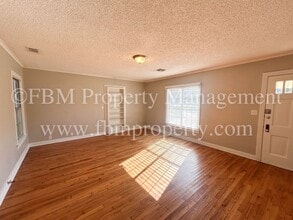 2008 W 3rd Ave in Corsicana, TX - Building Photo - Building Photo