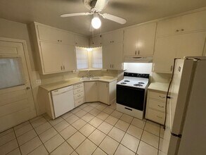 3319 28th St in Lubbock, TX - Building Photo - Building Photo