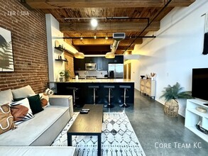 408 W 8th St-Unit -502 in Kansas City, MO - Foto de edificio - Building Photo
