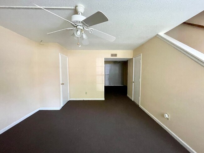 6-6 Ashley's Pl in Columbia, SC - Building Photo - Building Photo