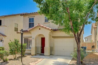 7261 High Cascade Ave in Las Vegas, NV - Building Photo - Building Photo