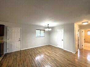 7400 S Drexel Pl in Oklahoma City, OK - Building Photo - Building Photo