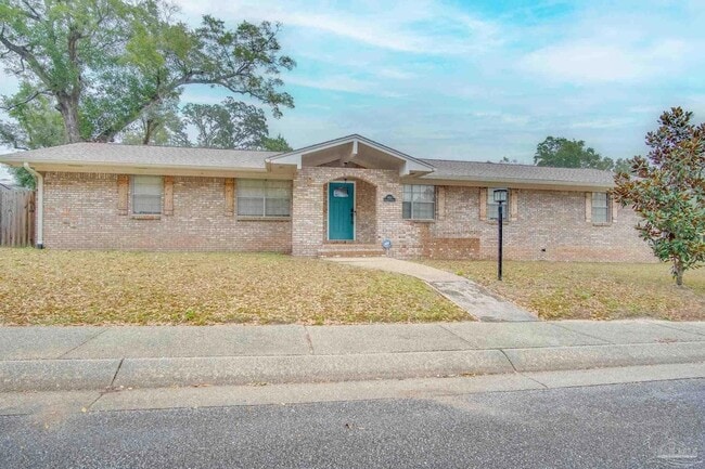 property at 1400 N D St