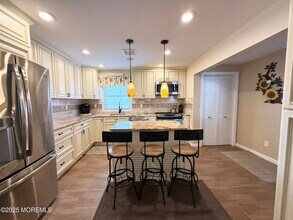5 Marius Ln in Sea Bright, NJ - Building Photo - Building Photo