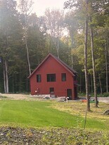 241 Fern Hl in Dorset, VT - Building Photo