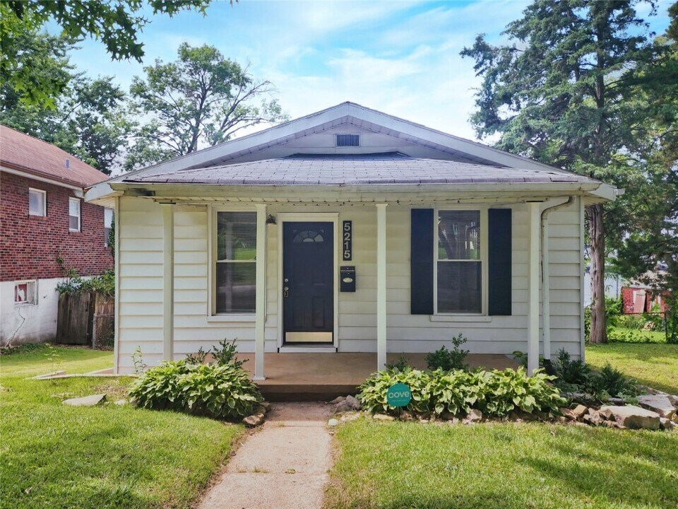 5215 Dewey Ave in St. Louis, MO - Building Photo