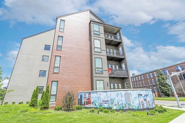 1419 Rosa L Parks Blvd