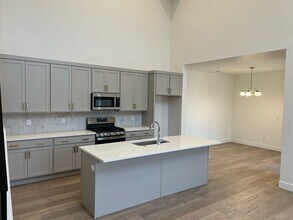 5562 S Carnelian Pkwy in Saint George, UT - Building Photo - Building Photo