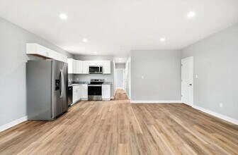 1646 Ingram St in Indianapolis, IN - Building Photo - Building Photo