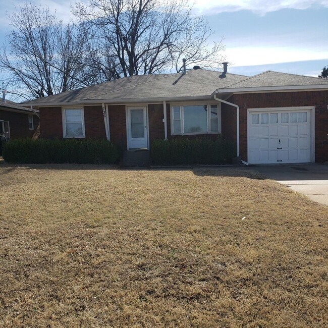 736 NE 26th St in Oklahoma City, OK - Building Photo - Building Photo