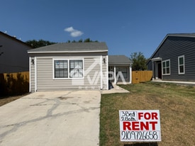 4139 Alaskian Sunrise in San Antonio, TX - Building Photo