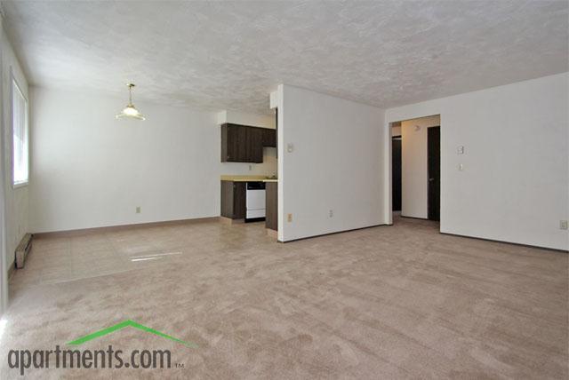 Laurel Park Apartments in Keizer, OR - Building Photo - Interior Photo