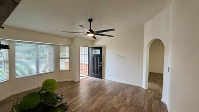 3761 E Dulciana Ave in Mesa, AZ - Building Photo - Building Photo