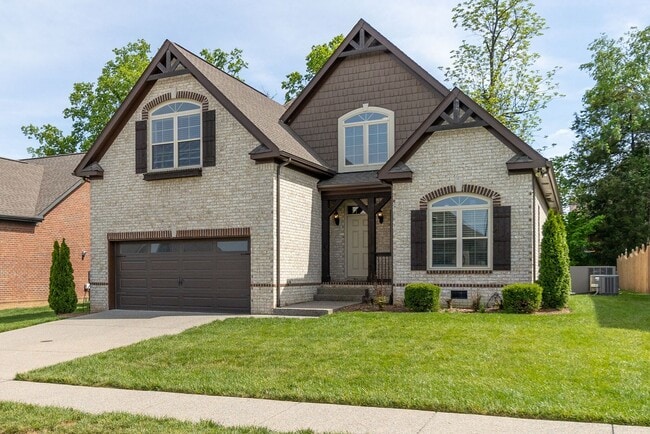 6043 Spade Dr in Spring Hill, TN - Building Photo - Building Photo