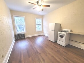 1503-15 E Kane Pl in Milwaukee, WI - Building Photo - Interior Photo
