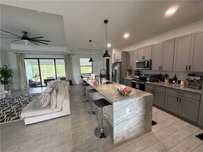 2606 10th St SW in Lehigh Acres, FL - Building Photo - Building Photo