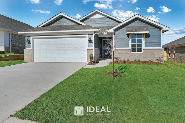 property at 4314 W Country Club Dr