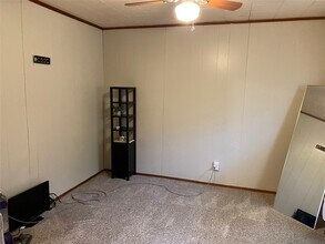 2809 Sam Houston Ave in Huntsville, TX - Building Photo - Building Photo