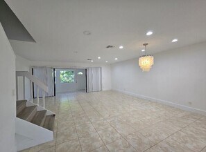 2579 Bessie St in Delray Beach, FL - Building Photo - Building Photo