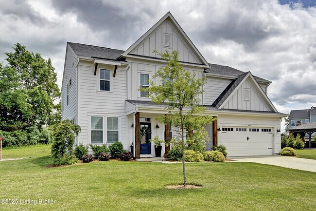 3407 Grassland Ct in La Grange, KY - Building Photo - Building Photo