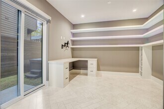 1116 Peden St in Houston, TX - Building Photo - Building Photo