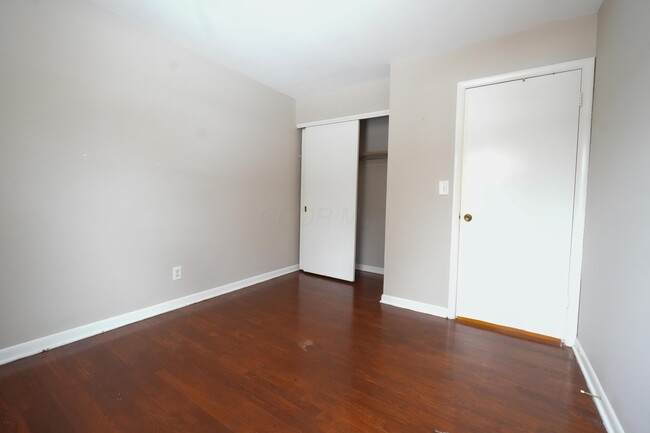 property at 545 Rosslyn Ave