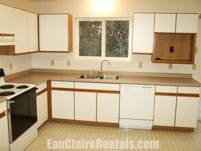2265 Frank St, Unit 2265 in Eau Claire, WI - Foto de edificio - Building Photo
