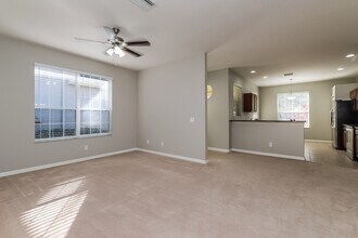 20071 Heritage Point Dr in Tampa, FL - Foto de edificio - Building Photo