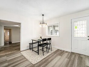 10508 W 129th Ave in Cedar Lake, IN - Foto de edificio - Building Photo