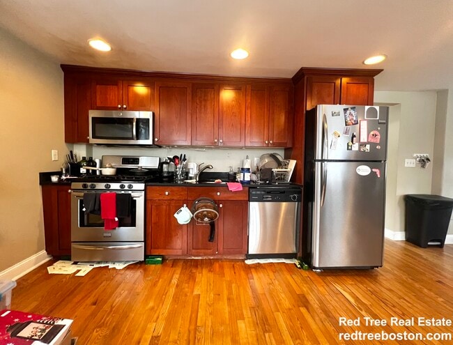 57 Day St, Unit 57 in Boston, MA - Building Photo - Building Photo