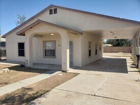 658 S Cesar Chavez St in Brawley, CA - Building Photo