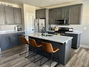 2913 Sunburst Dr in Ammon, ID - Building Photo - Building Photo
