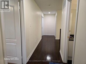 74 Hammersly Blvd in Markham, ON - Building Photo - Building Photo