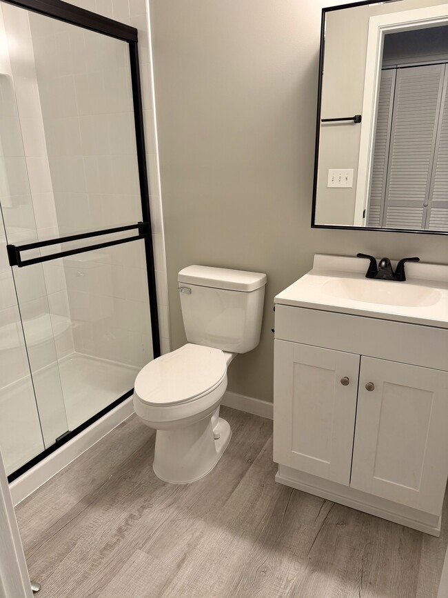 7543 11th Ave NE #B in Seattle, WA - Building Photo - Building Photo