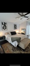 12112 Fall Creek Ct in Hudson, FL - Foto de edificio - Building Photo