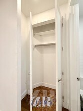 410 Eastern Pkwy in Brooklyn, NY - Building Photo - Building Photo