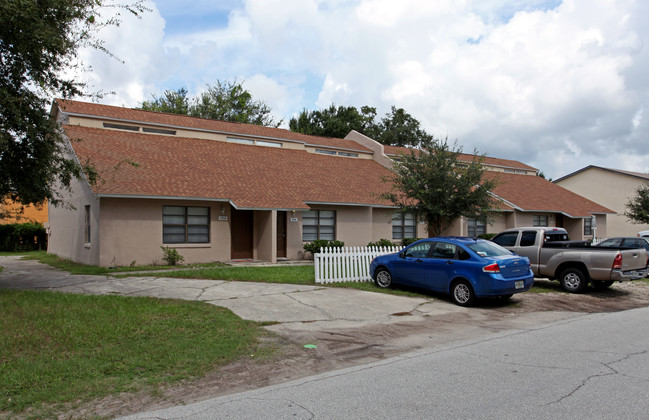 3714-3740 Aristotle Ave in Orlando, FL - Building Photo - Building Photo