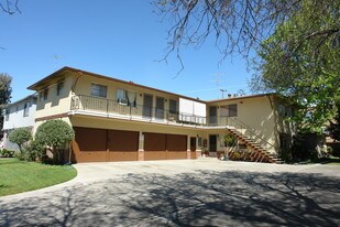 816 Opal Dr in San Jose, CA - Building Photo