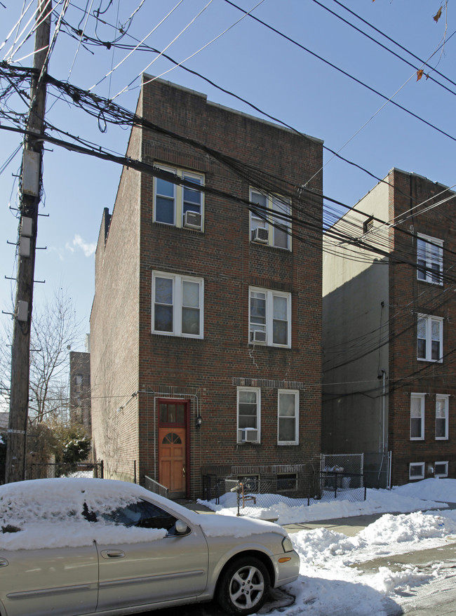 231 Lexington Ave in Jersey City, NJ - Building Photo - Building Photo