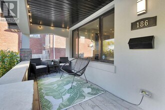 186 Ridout St S in London, ON - Building Photo - Building Photo