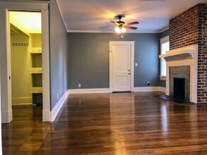 2012 Walker Ave, Unit 2 in Memphis, TN - Building Photo - Building Photo