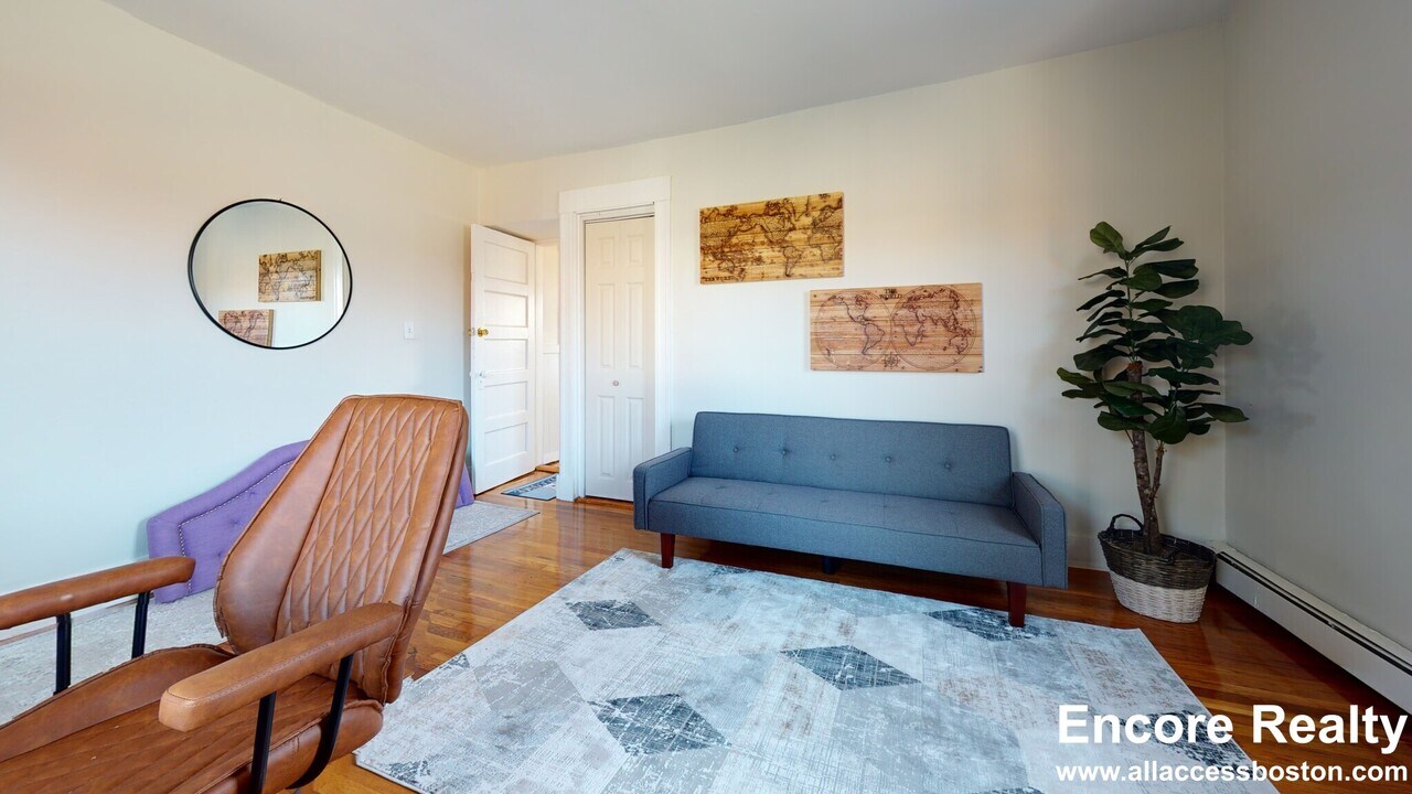 14 Winship St, Unit 3 in Boston, MA - Foto de edificio