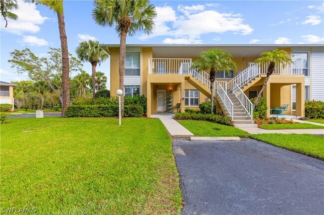 1190 Yesica Ann Cir in Naples, FL - Building Photo - Building Photo