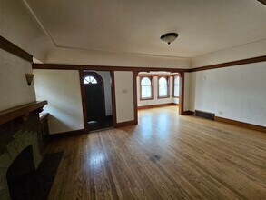 3148 N 56th St in Milwaukee, WI - Building Photo - Building Photo