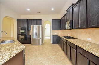 6510 Arroyo Springs Ln in Fulshear, TX - Building Photo - Building Photo